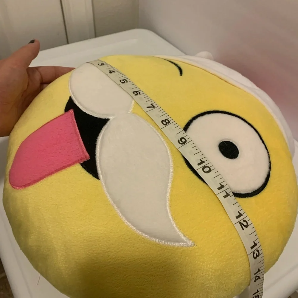 Christmas emoji pillow‎